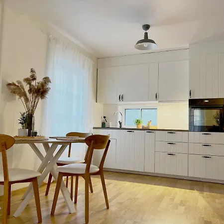 Arka Juhkentali アパート *